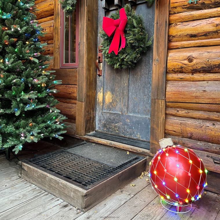 Mr. Christmas Decoration 21 Outdoor Lightshow Ornament-Red 0J026250