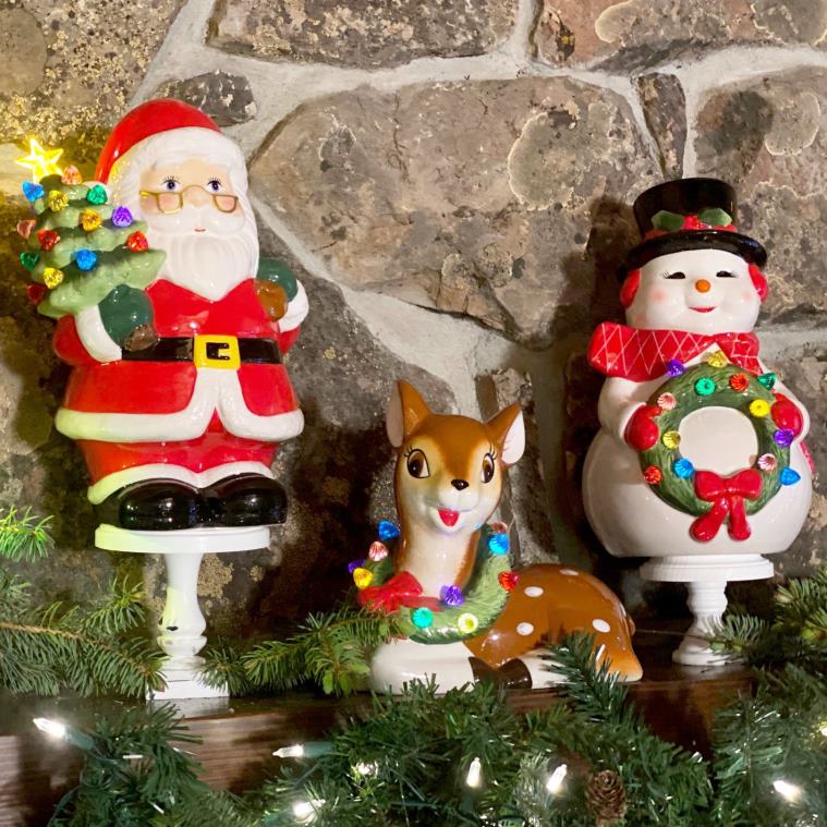 Mr. Christmas Decoration 12 Nostalgic Ceramic Figure-Snowman 0J02665